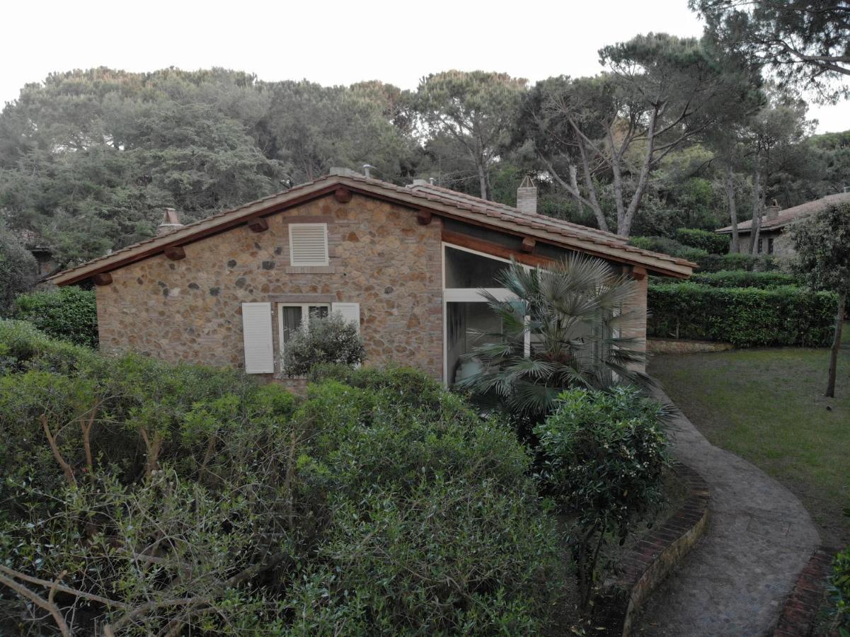 Villaggio I Sorbizzi Marina Di Bibbona Eksteriør bilde